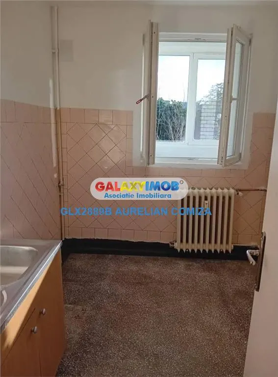 Vanzare apartament 4 camere Titan/etaj 3/2bai/2balcoane/suprafata 81.9 - foto 3