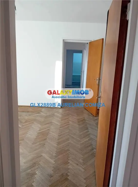 Vanzare apartament 4 camere Titan/etaj 3/2bai/2balcoane/suprafata 81.9 - foto 4