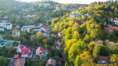 Vila in pretiosul areal: Drumul Poienii .-. Centru Istoric Medieval Brasov. - foto 4