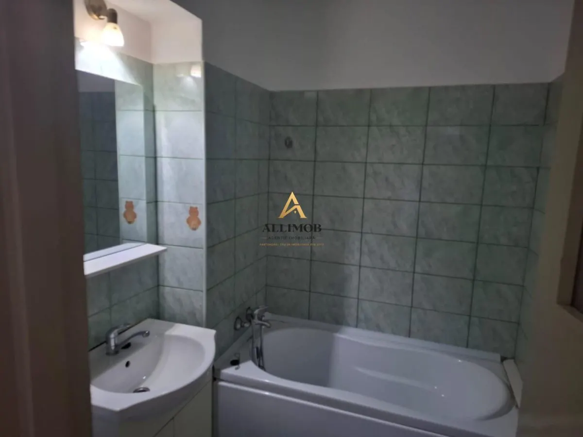Apartament 2 camere in Ploiesti, zona Democratiei - foto 13