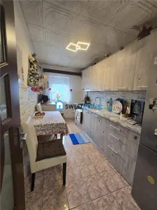Apartament cu patru camere zona 1 decembrie - Fagaras