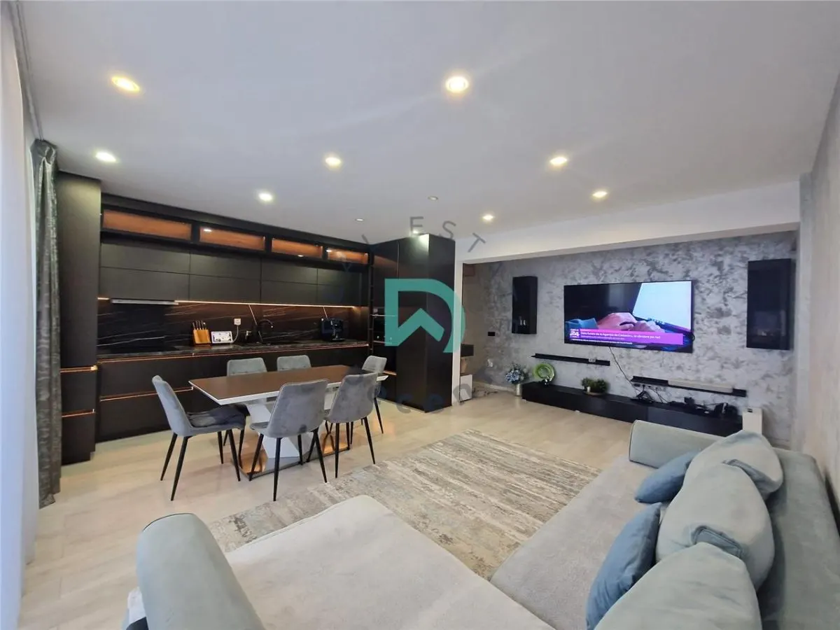Apartament  4 camere, 116 mp utili, Tractorul - foto 2