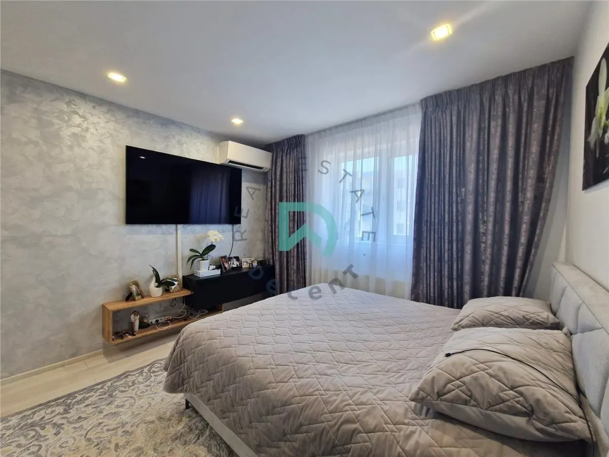Apartament  4 camere, 116 mp utili, Tractorul - foto 15