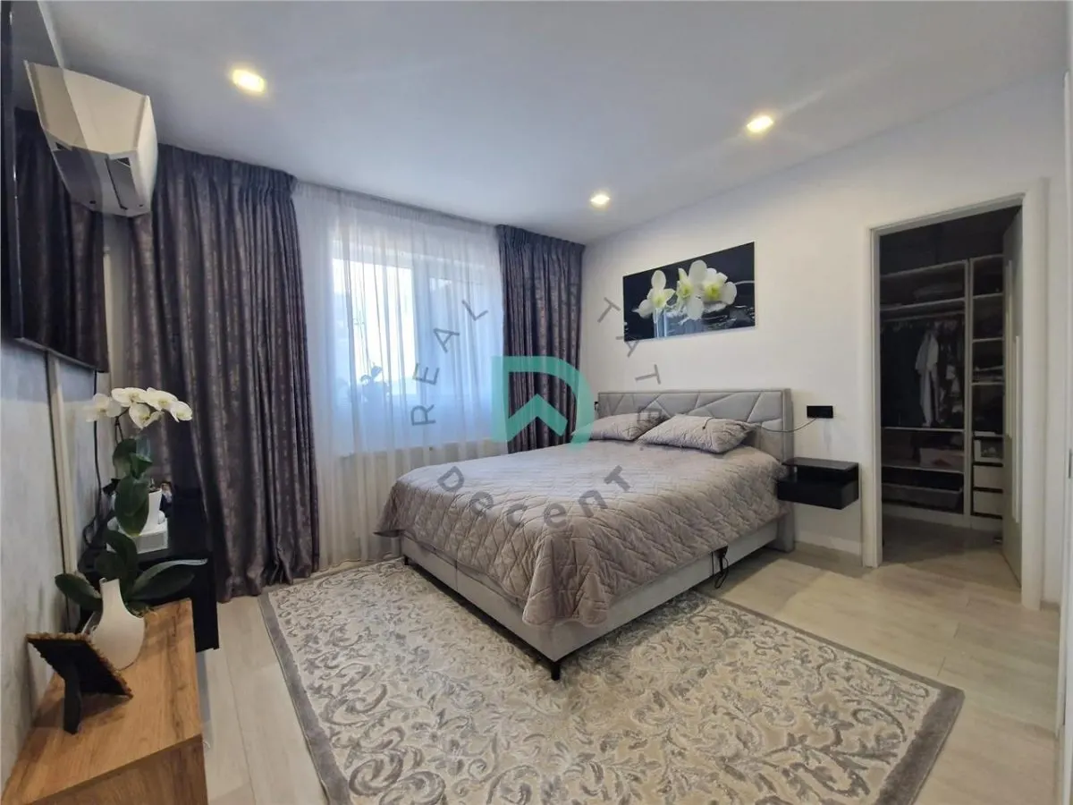 Apartament  4 camere, 116 mp utili, Tractorul - foto 4