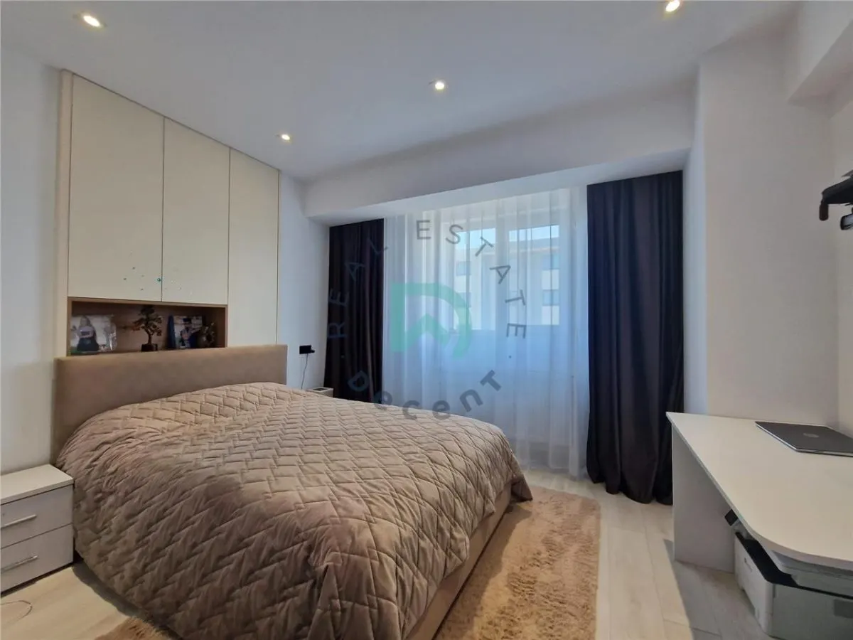 Apartament  4 camere, 116 mp utili, Tractorul - foto 6