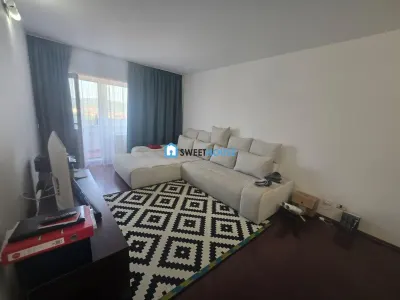 Apartament cu trei camere renovat zona Campului - Fagaras