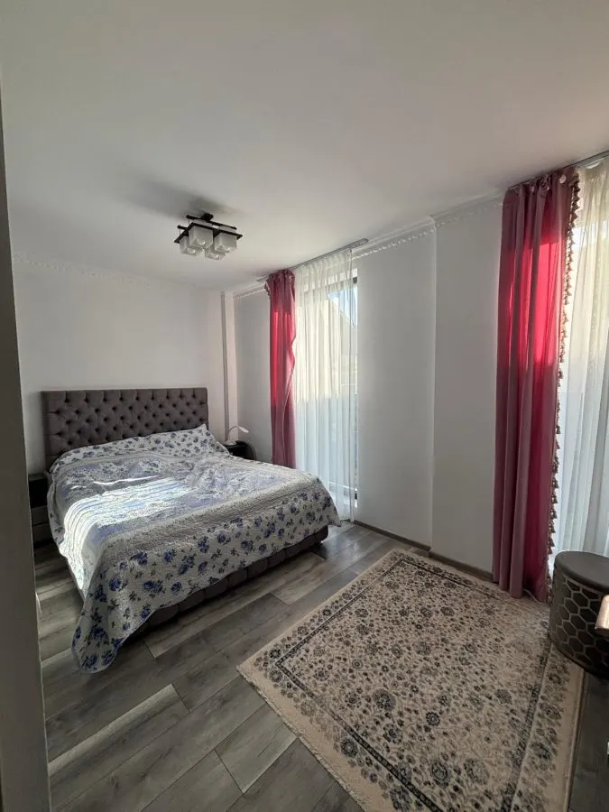 Casa individuala,mobilata si utilata complet, Bucium-Visan,400mp teren - foto 4