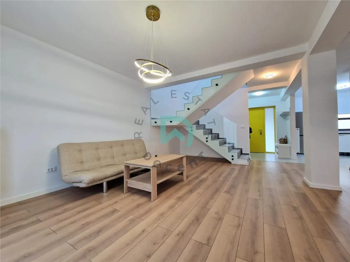 Casa, 4 camere, Bartolomeu, Brasov - foto 2