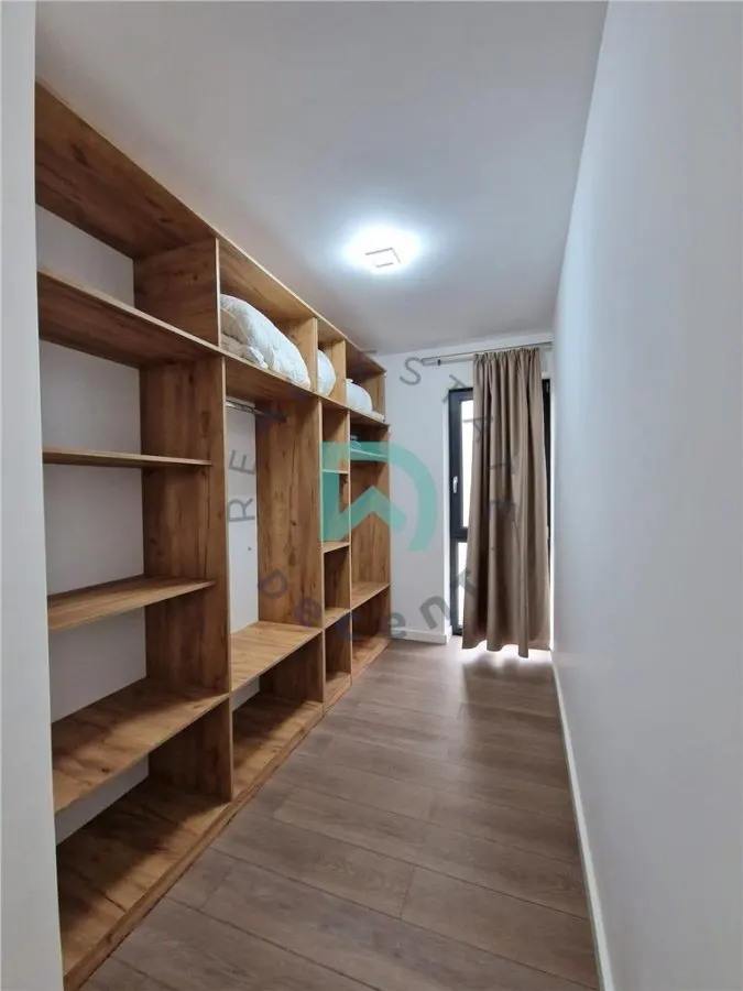 Casa, 4 camere, Bartolomeu, Brasov - foto 11