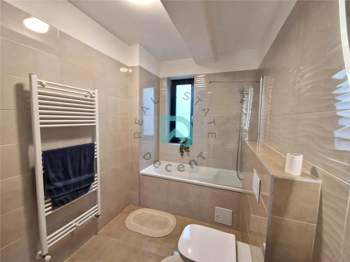 Casa, 4 camere, Bartolomeu, Brasov - foto 17