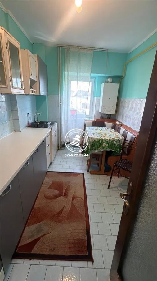 Apartament cu 3 camere decomandat de inchiriat zona Gara - foto 3