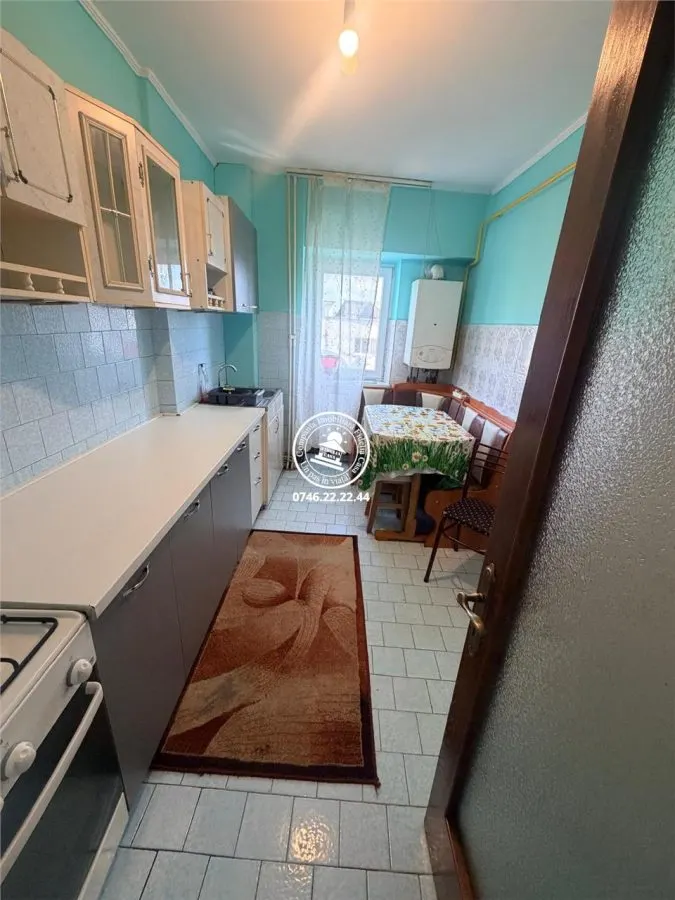 Apartament cu 3 camere decomandat de inchiriat zona Gara - foto 4
