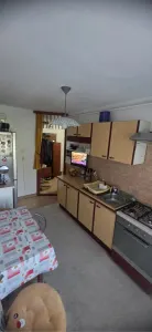 Apartament 3 camere, Florilor,2 gr .sanitare,renovat,140000 Euro neg - foto 4