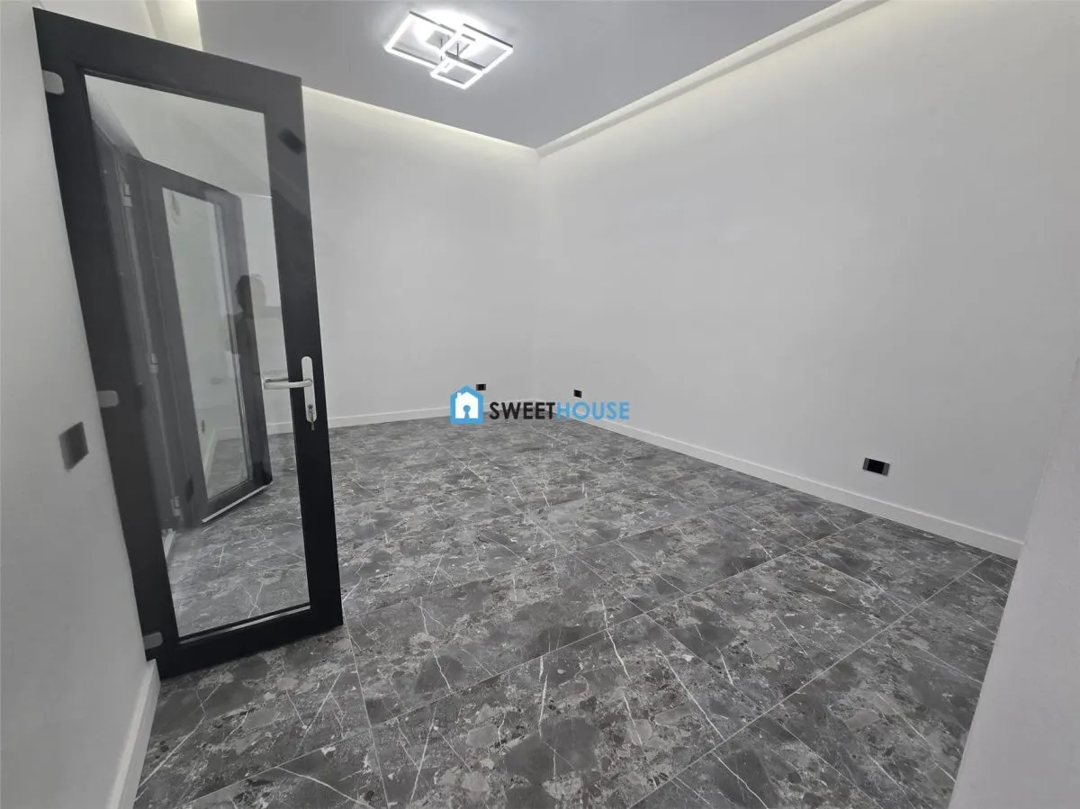 Spatiu comercial Ultracentral Fagaras - foto 14
