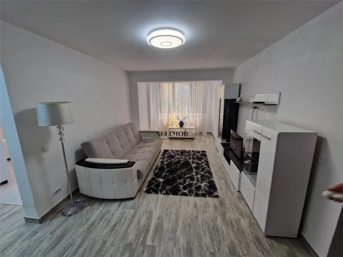 Apartament de inchiriat in Targoviste, zona Micro 6 - foto 1