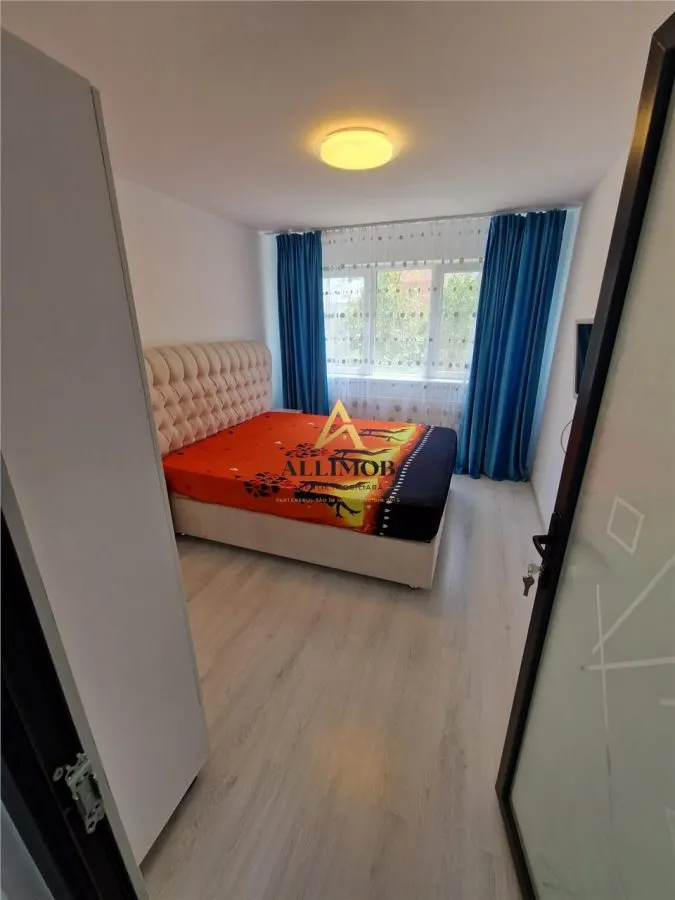 Apartament de inchiriat in Targoviste, zona Micro 6 - foto 3