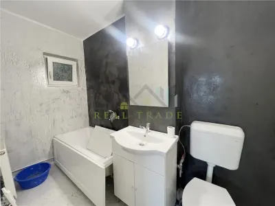 Apartament 2 camere decomandat etajul 1 zona Onix - foto 11