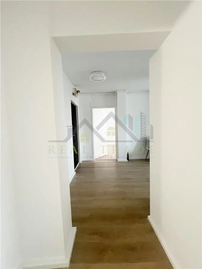 Apartament 2 camere decomandat etajul 1 zona Onix - foto 9