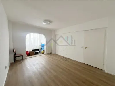 Apartament 2 camere decomandat etajul 1 zona Onix - foto 10