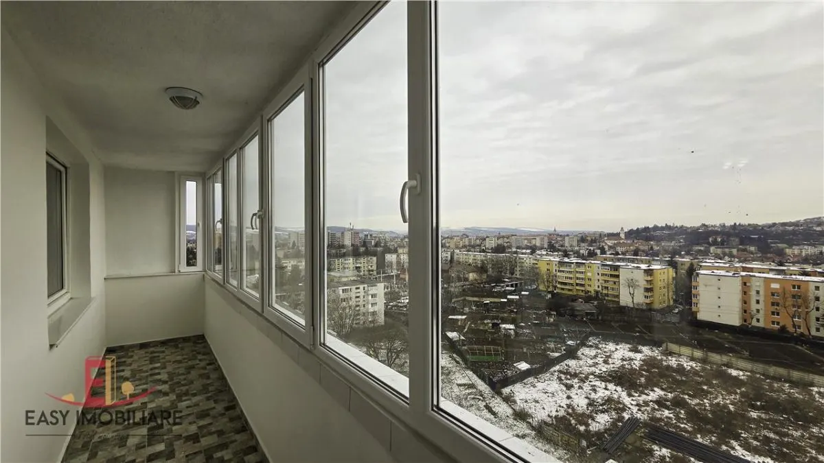 Apartament 2 camere, Dambu Pietros,  luminos, proaspat zugravit - foto 4