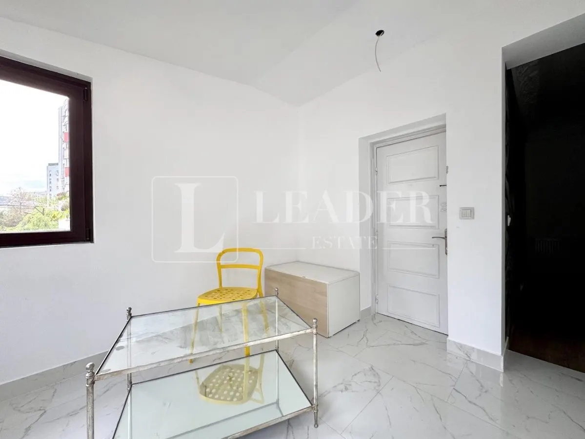 Stirbei Voda || Parc Cismigiu | Apartament renovat in vila - foto 8