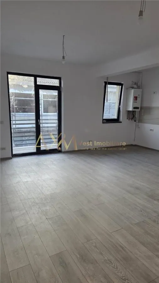 Vanzare apartament 2 camere - foto 3