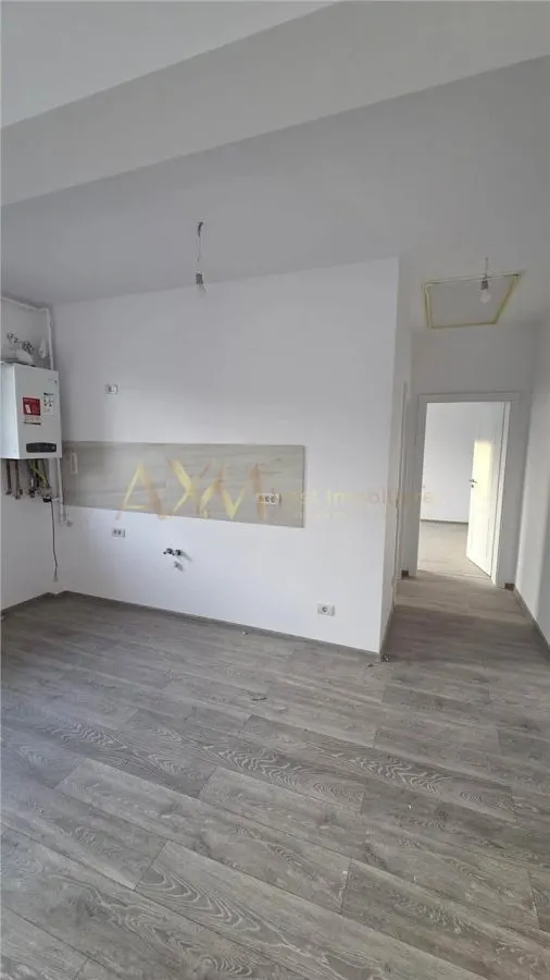 Vanzare apartament 2 camere - foto 4