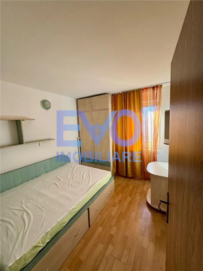 APARTAMENT DE VANZARE CU 3 CAMERE, ETAJUL 2, MOBILAT SI UTILAT, PODU ROS - foto 4