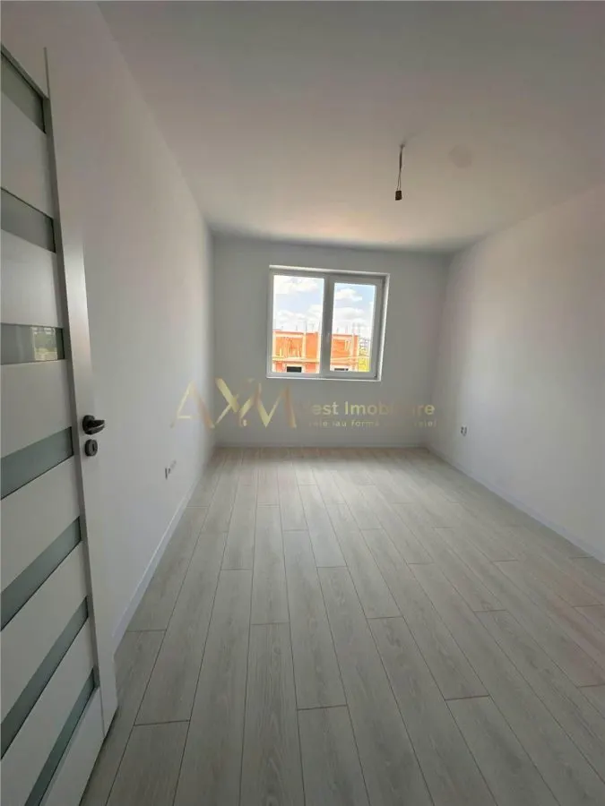 Vanzare apartament 2 camere - foto 12