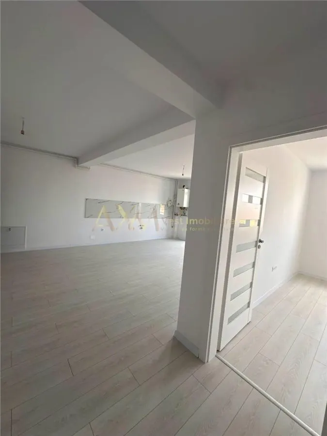 Vanzare apartament 2 camere - foto 20