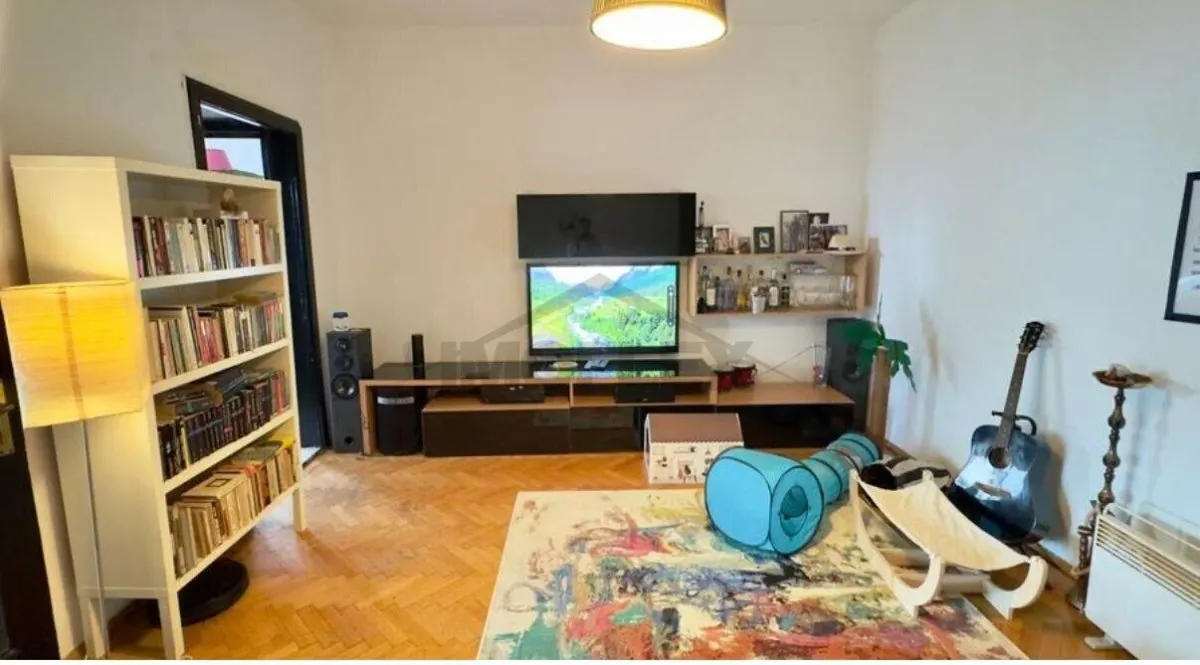 Apartament 4 camere Vasile Lascar - foto 1