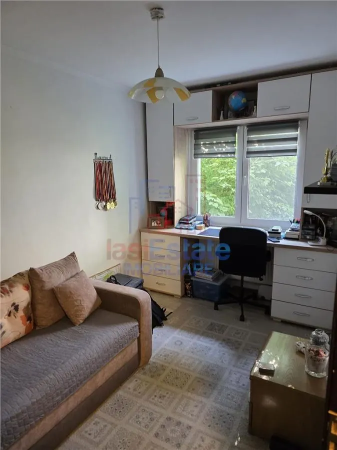 Apartament 3 camere, parter, mobilat si utilat - Podu Ros - foto 3
