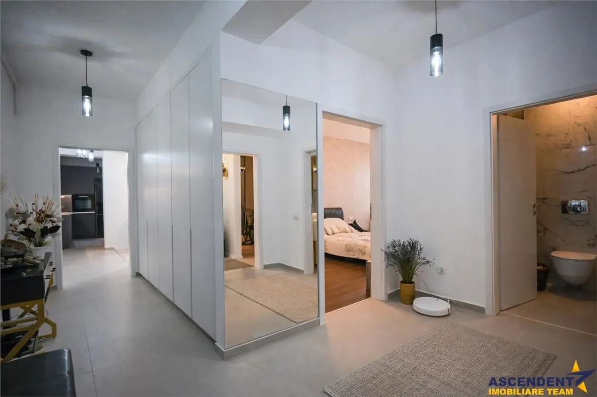 Premium Penthouse,echipat,parcare subterana,50 mp terasa,Qualis,Tractorul, Brasov - foto 6