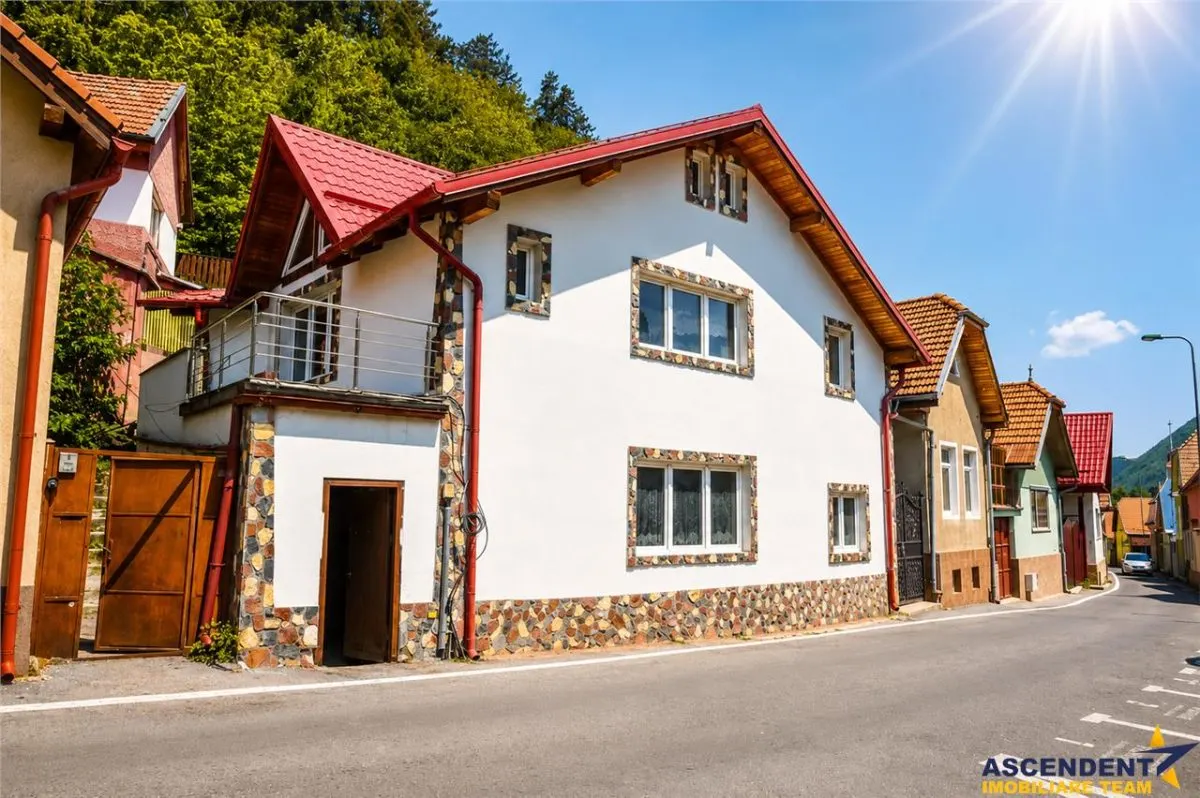Casa individuala:rezidential/servicii/ investitional,Centrul Istoric Medieval Brasov - foto 2