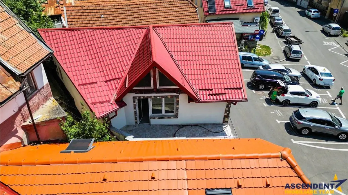 Casa individuala:rezidential/servicii/ investitional,Centrul Istoric Medieval Brasov - foto 9