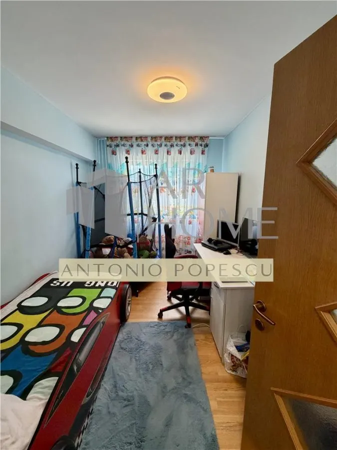 Apartament 4 camere, centrala proprie, Ploiesti, zona Republicii - foto 12