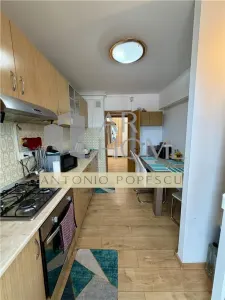 Apartament 4 camere, centrala proprie, Ploiesti, zona Republicii - foto 4