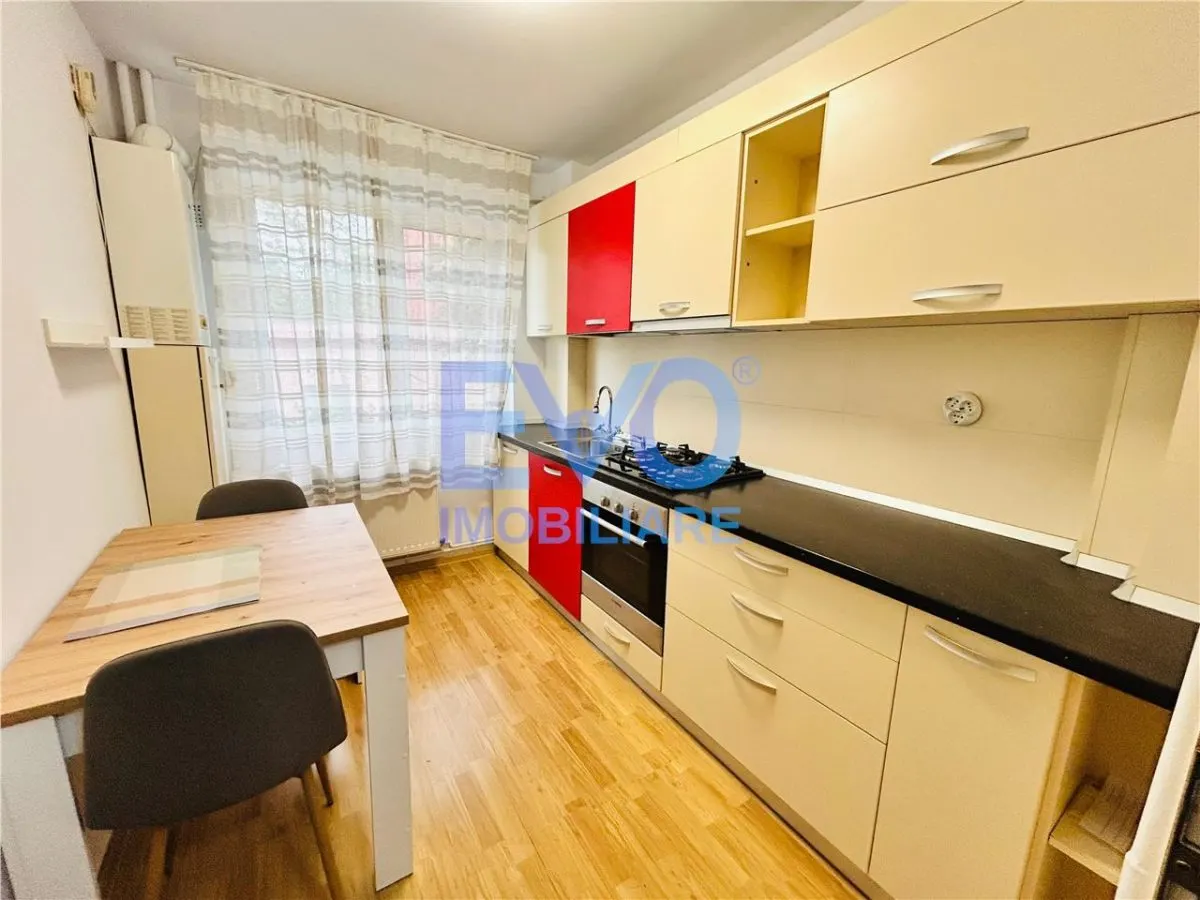 APARTAMENT 2 CAMERE DE VANZARE, ETAJUL 1, PODU ROS - foto 4