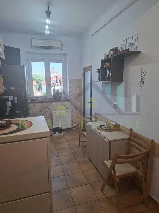 Apartament 2 camere etajul 2 zona Astra - foto 3