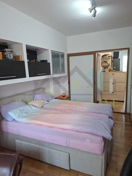 Apartament 2 camere etajul 2 zona Astra - foto 6