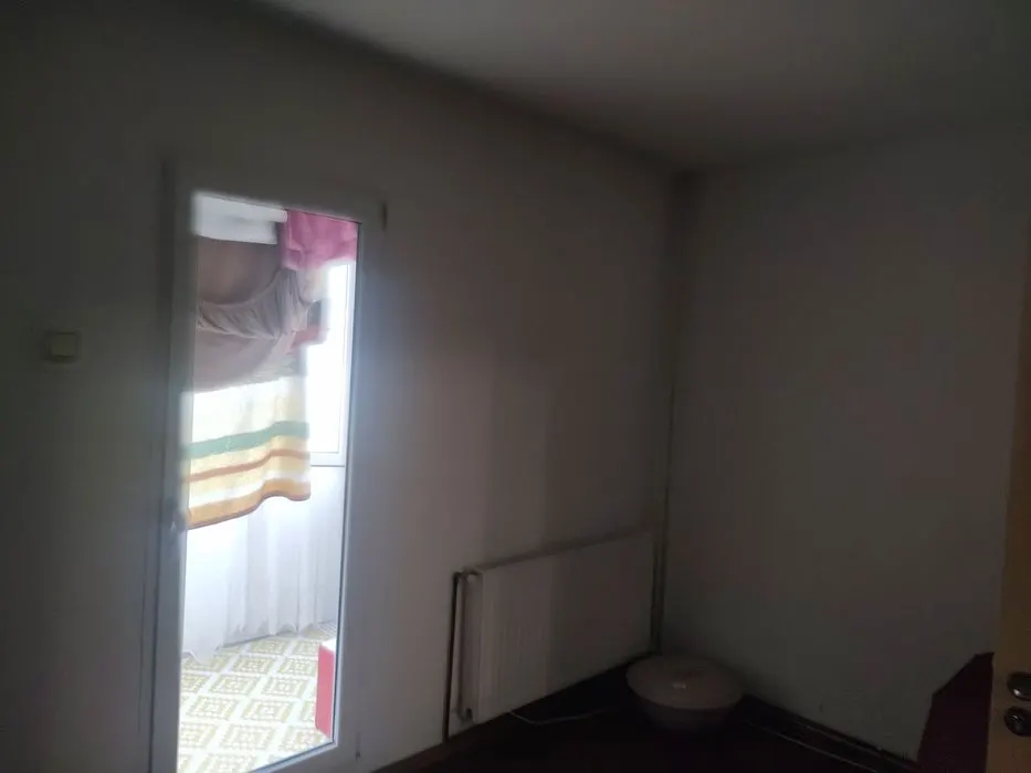 Apartament 3 camere etajul 1 Astra - foto 6
