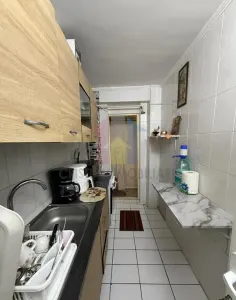 Ap 2 camere, confort 2, Viziru 3, parter cu balcon, mobilat si utilat - foto 6