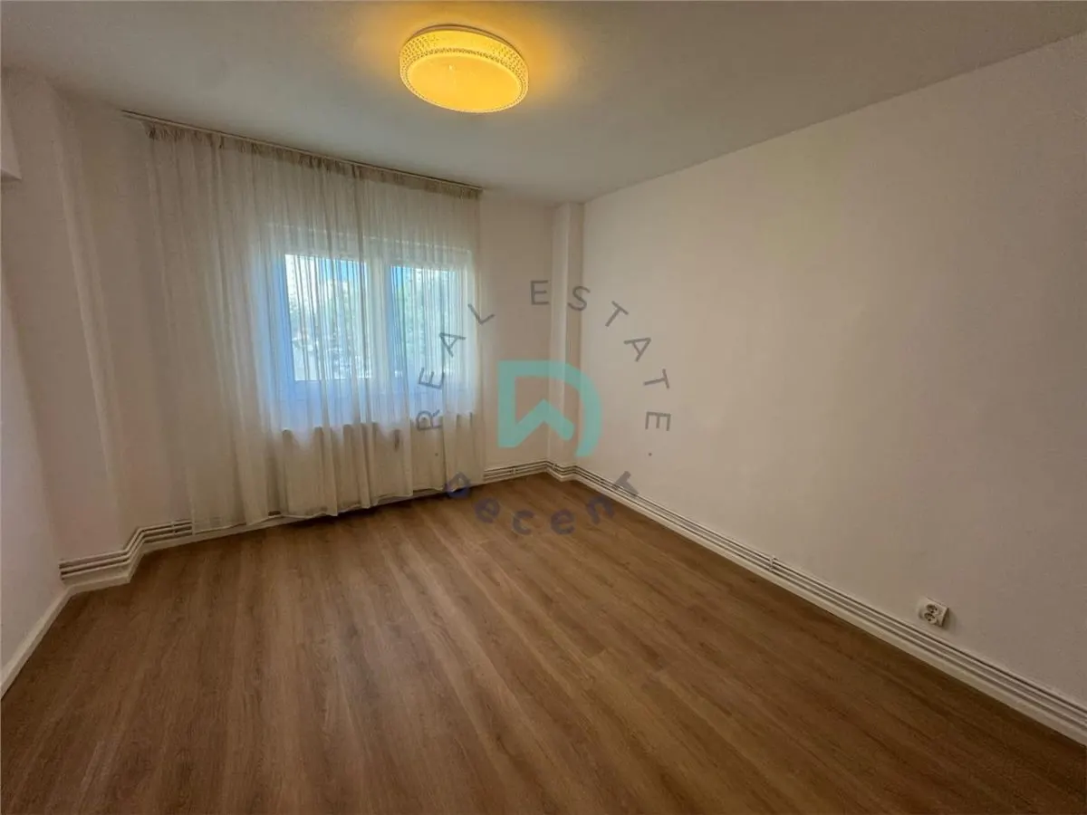 Apartament 2 camere Bulevardul Grivitei, Brasov - foto 11