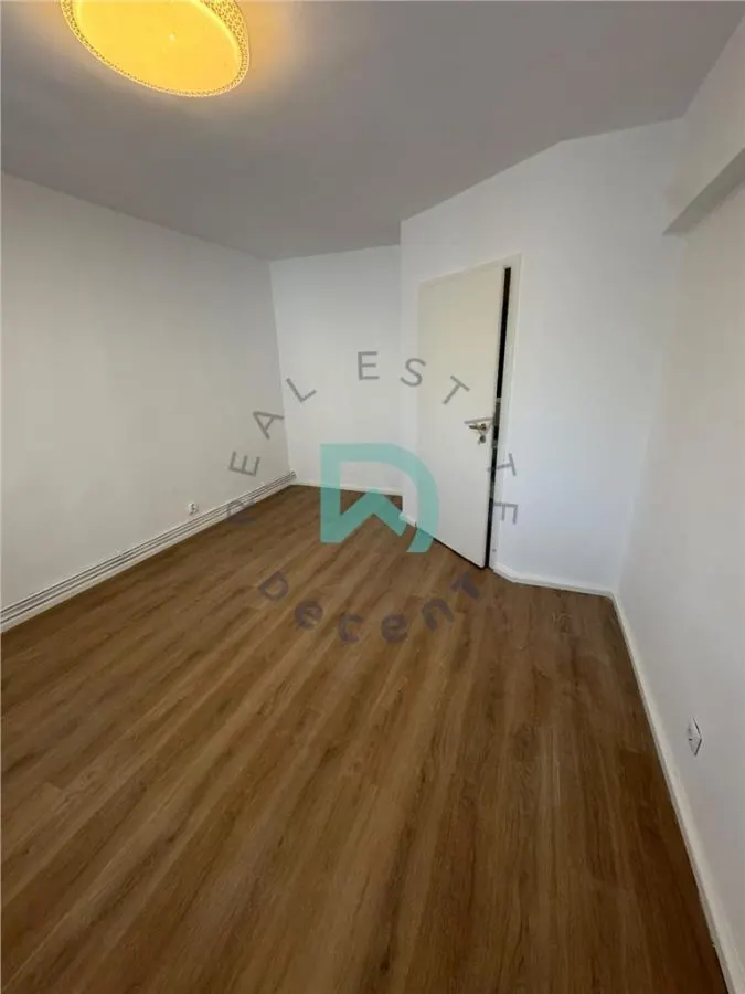 Apartament 2 camere Bulevardul Grivitei, Brasov - foto 12