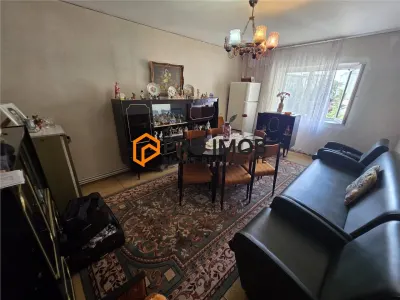 Apartament 4 camere cf 1 decomandat  Mun. Ramnicu Sarat - Ramnicu Sarat