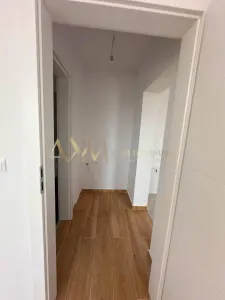 Vanzare apartament 2 camere - foto 13