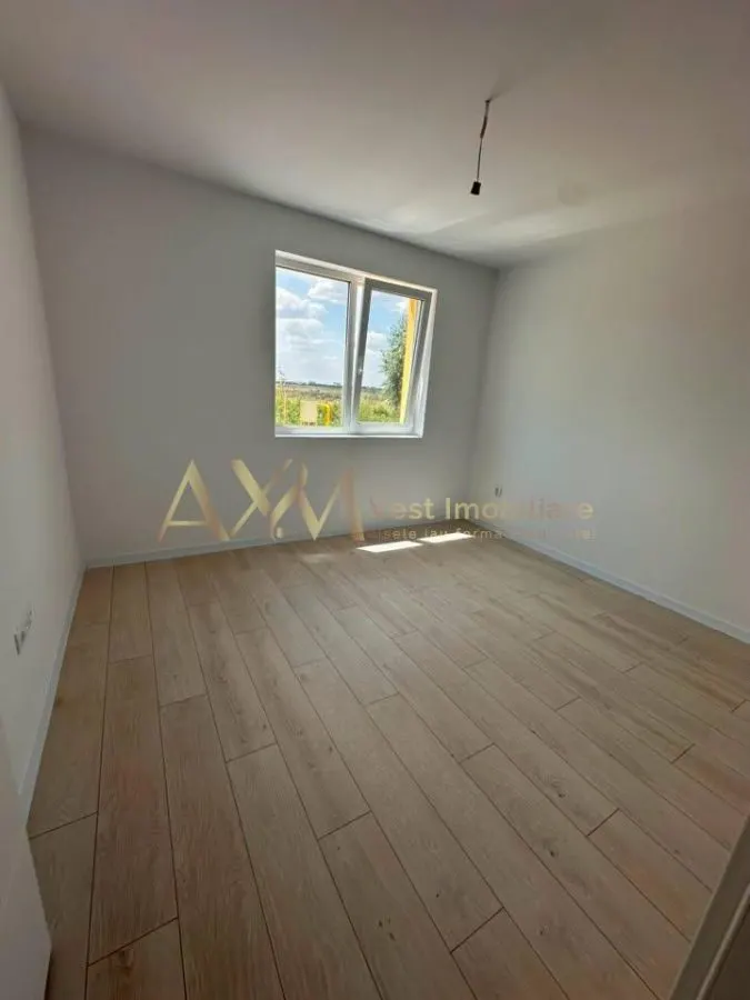 Vanzare apartament 2 camere - foto 4