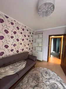 Inchiriere casa 4 camere Giroc - foto 11