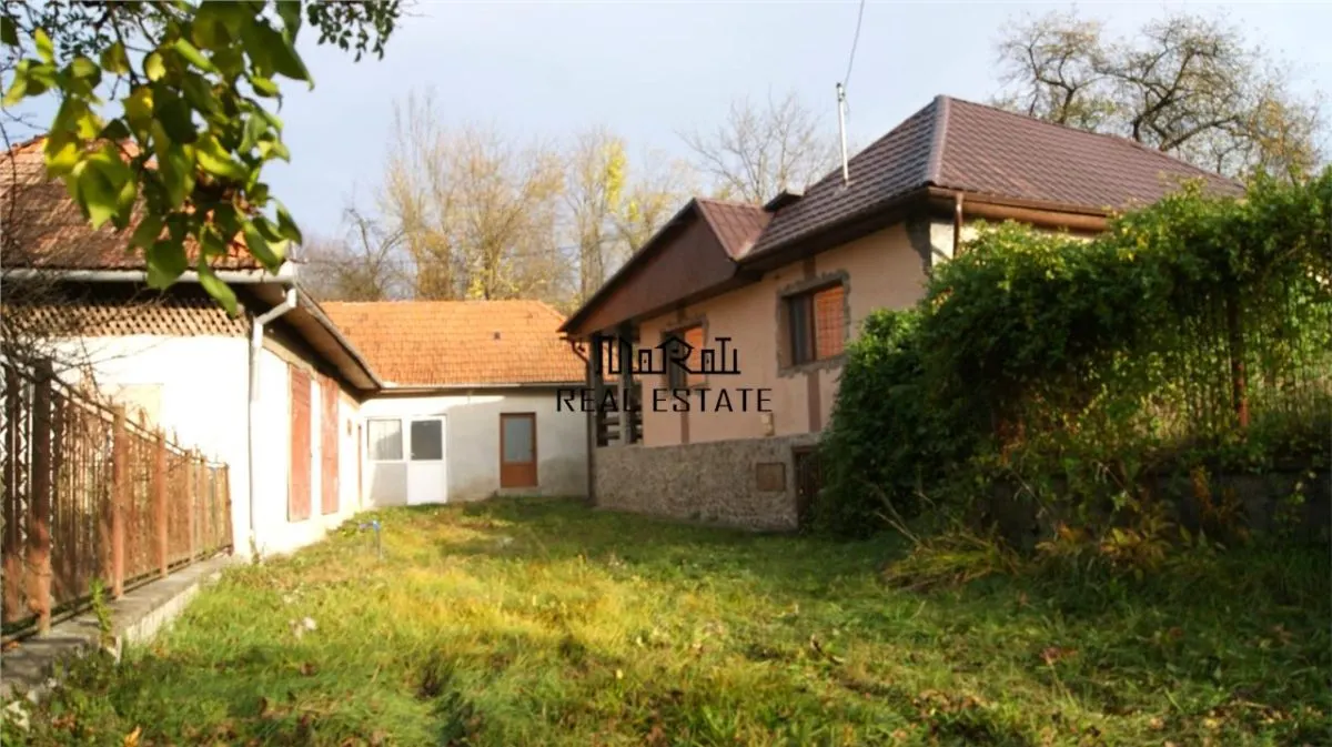 Casa si teren in Vata de Jos, Ocisor - foto 11