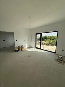 Moșnița Nouă | Duplex cu 3 dormitoare și 3 băi | 132 mp utili - foto 3